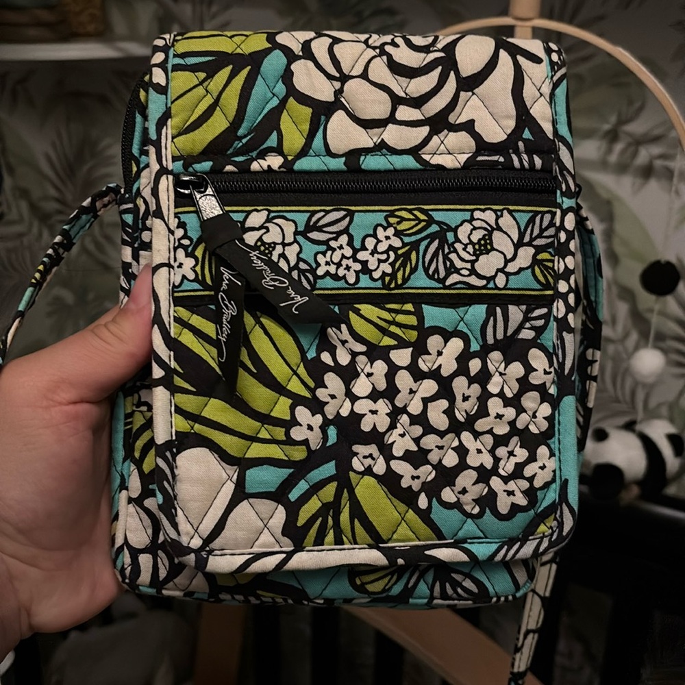 Brand new vera bradley crossbody